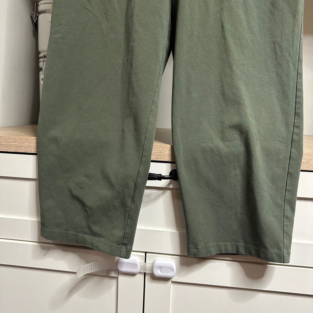 LL Bean Knit Pants Womens M Petite Green Cotton Spandex Cropped Pockets Pull On - Picture 10 of 11